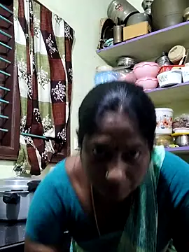 papukurty online show from 03.04.26