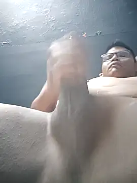 Snapshot of Teddybrocshow0011 chatting on 09.08.25 Teddybrocshow0011 online show from 09.08.25