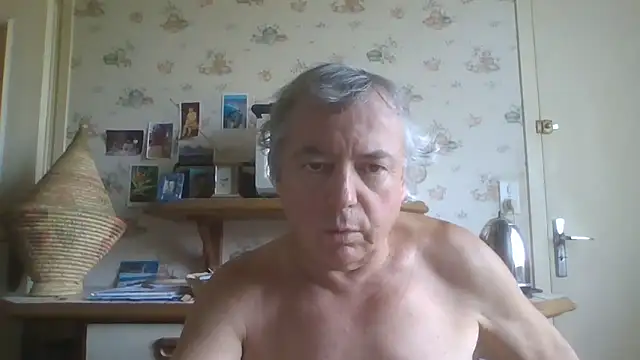 Snapshot of gegevincent chatting on 07.01.26 gegevincent online show from 07.01.26