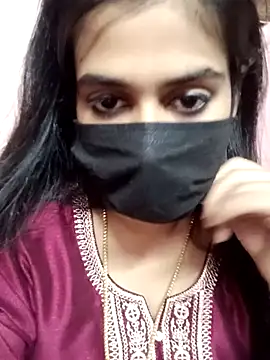 Snapshot of umairahaasan_1 chatting on 09.21.25 umairahaasan 1 online show from 09.21.25