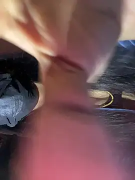 umairahaasan 1 online show from 04.10.26