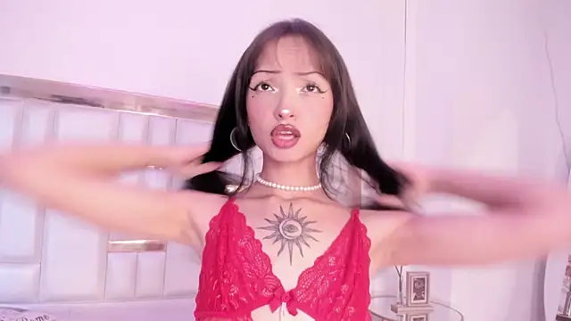 MaddieStark online show from 11.03.25