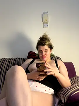 aydabella7777 online show from 12.18.25