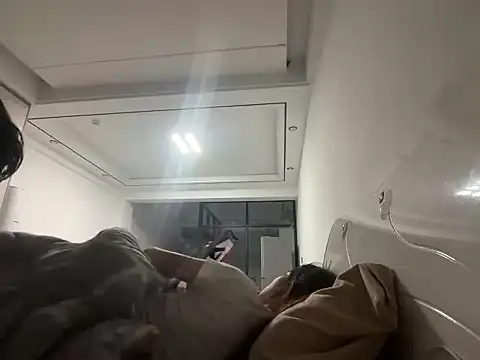 Snapshot of qingchungirl chatting on 10.27.25 qingchungirl online show from 10.27.25