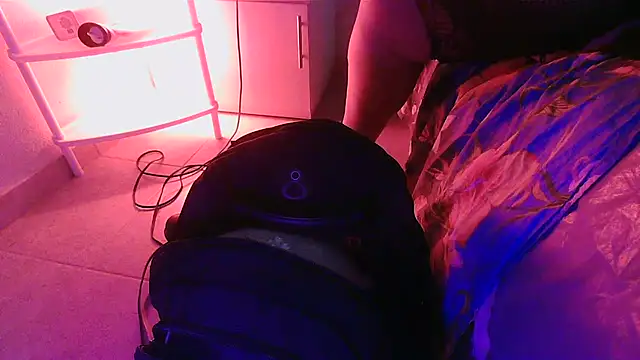 Snapshot of SatiroyNinfa chatting on 02.25.26 SatiroyNinfa online show from 02.25.26