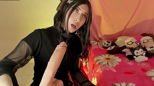 Alanaloiiss  online show from 11.14.25