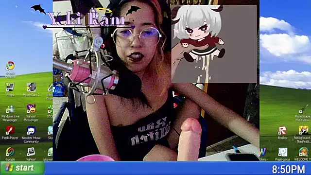 Snapshot of YukiRam chatting on 05.06.26 YukiRam online show from 05.06.26