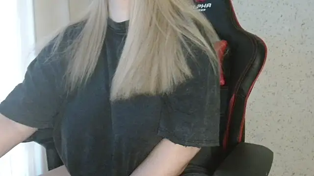 Miaxfox online show from 02.17.26