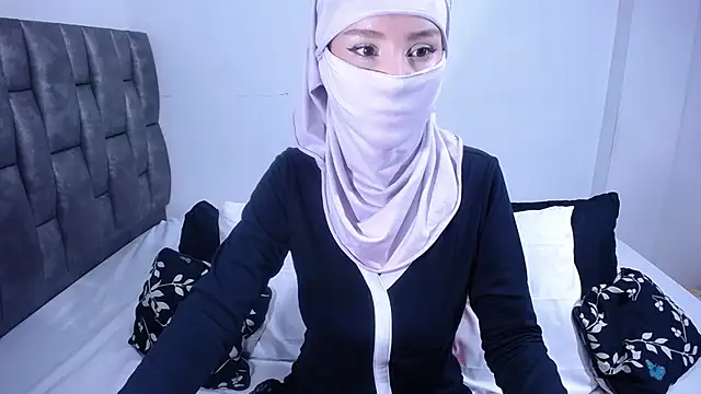   Nahia online show from 11.04.25