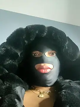 Snapshot of sweetybae75 chatting on 11.27.25 sweetybae75 online show from 11.27.25