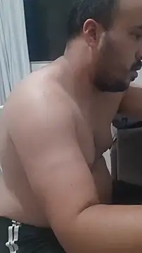 Urso Nerd online show from 10.28.25