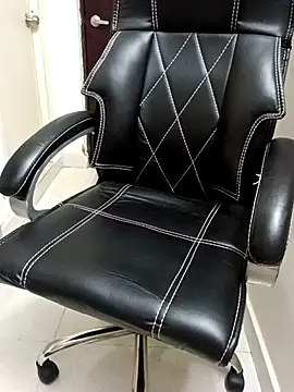 Anushka134 online show from 10.20.25