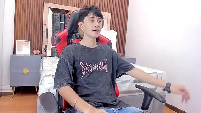 Michael blue online show from 11.01.25