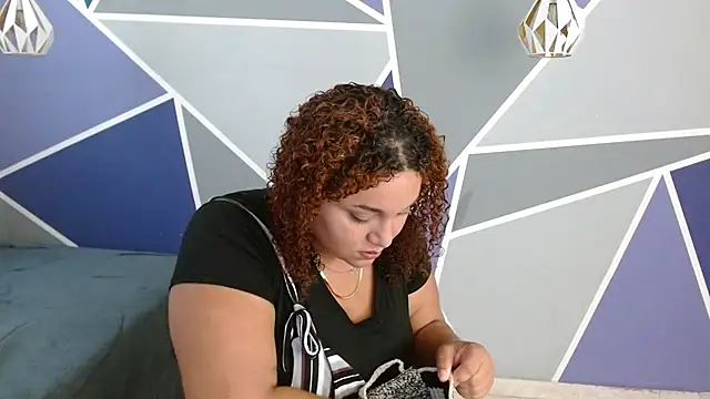 Yera carey online show from 11.21.25