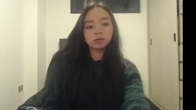 Snapshot of meretriz24 chatting on 10.17.25 meretriz24 online show from 10.17.25