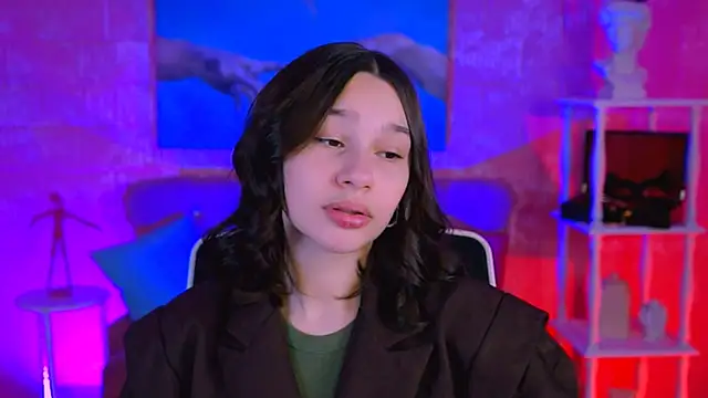 KimClarks  online show from 11.14.25