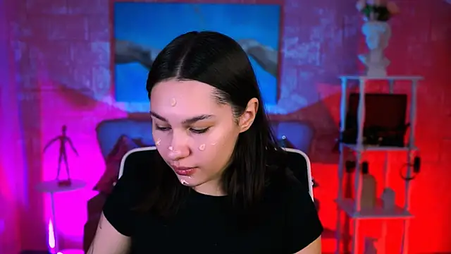 KimClarks  online show from 11.26.25