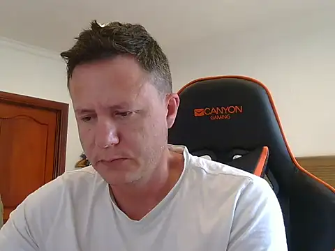 TroyDieselXXX online show from 12.19.25