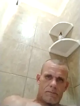 Snapshot of helldonk chatting on 09.22.25 helldonk online show from 09.22.25