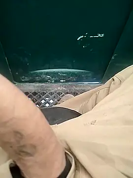 Snapshot of helldonk chatting on 09.26.25 helldonk online show from 09.26.25