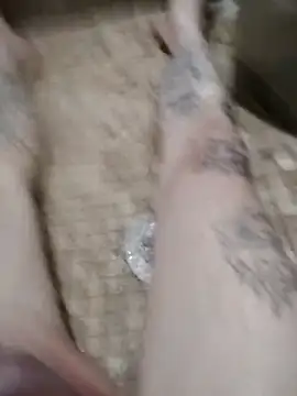 Snapshot of helldonk chatting on 10.03.25 helldonk online show from 10.03.25