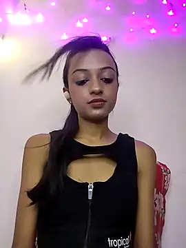 Your-Kitkat online show from 11.07.25