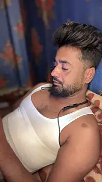 Snapshot of Munny6677 chatting on 02.04.26 Munny6677 online show from 02.04.26