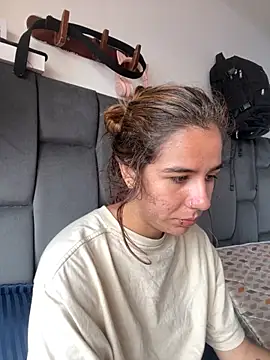 AllieYourGirl online show from 10.18.25