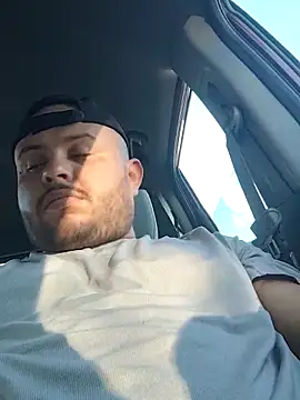 Snapshot of Todasmias420 chatting on 10.12.25 Todasmias420 online show from 10.12.25