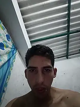 Snapshot of ranbomanel chatting on 02.18.26 ranbomanel online show from 02.18.26