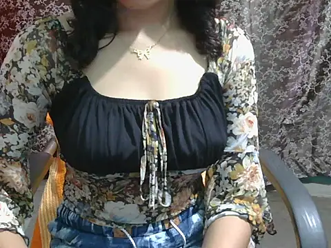 lovely soniya online show from 06.24.26