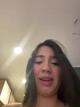 Michelle Zoe online show from 10.17.25