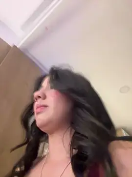 Michelle Zoe online show from 10.21.25