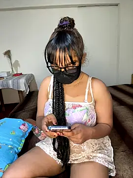 Ariana  Marie online show from 09.18.25