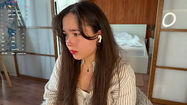 PlumyBun online show from 04.16.26