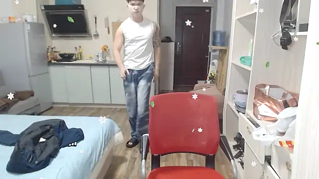 Snapshot of Azyrrgg chatting on 10.19.25 Azyrrgg online show from 10.19.25