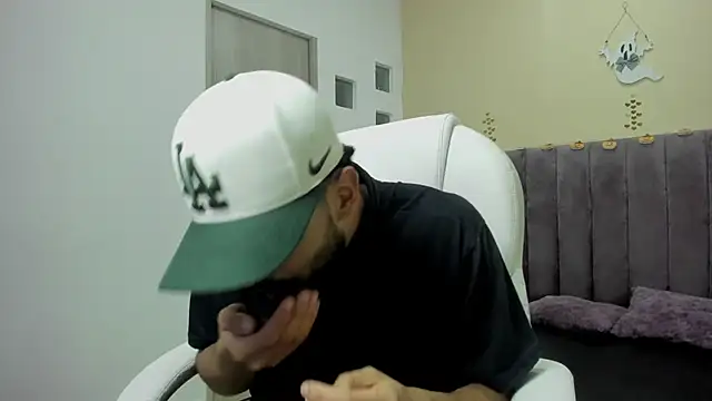 Ryan Jackson  online show from 10.27.25