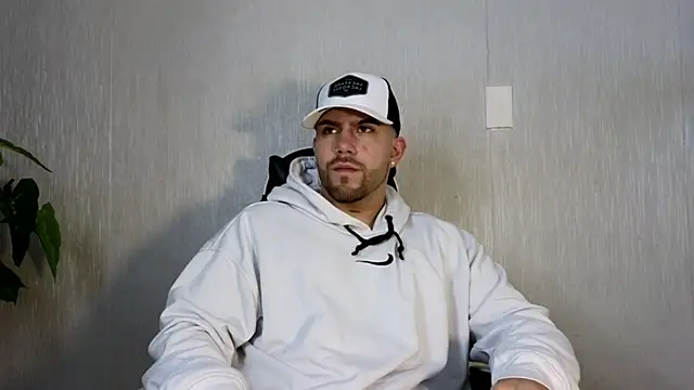 Ades Lowe online show from 10.08.25