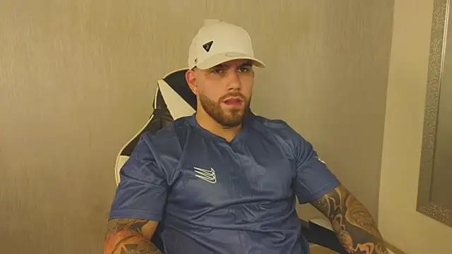 Ades Lowe online show from 11.01.25