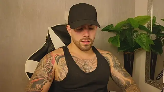 Ades Lowe online show from 12.21.25