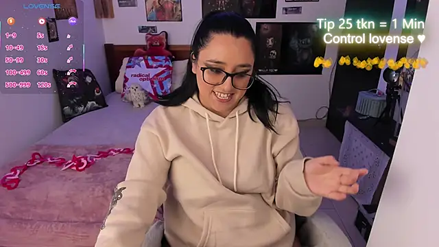 Snapshot of Cherry_blush_ chatting on 02.02.26 Cherry blush online show from 02.02.26