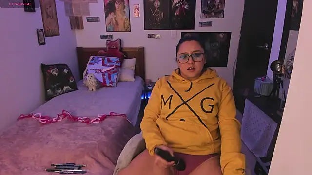 Snapshot of Cherry_blush_ chatting on 02.09.26 Cherry blush online show from 02.09.26