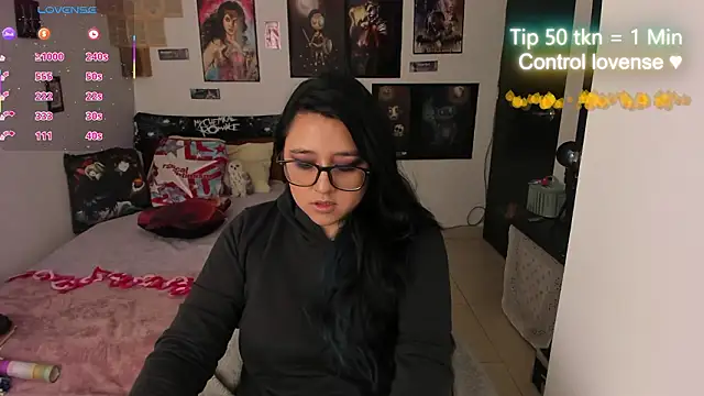 Snapshot of Cherry_blush_ chatting on 02.12.26 Cherry blush online show from 02.12.26