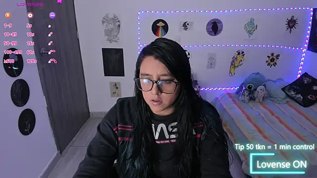 Cherry blush  online show from 07.01.26