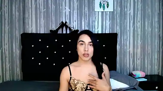 Snapshot of Alicee_Moonn chatting on 02.03.26 Alicee Moonn online show from 02.03.26