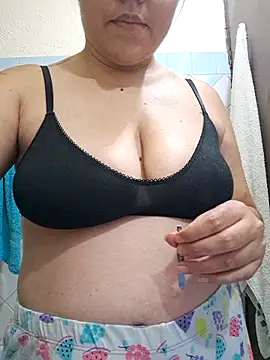 SweettyNaugthy online show from 11.16.25