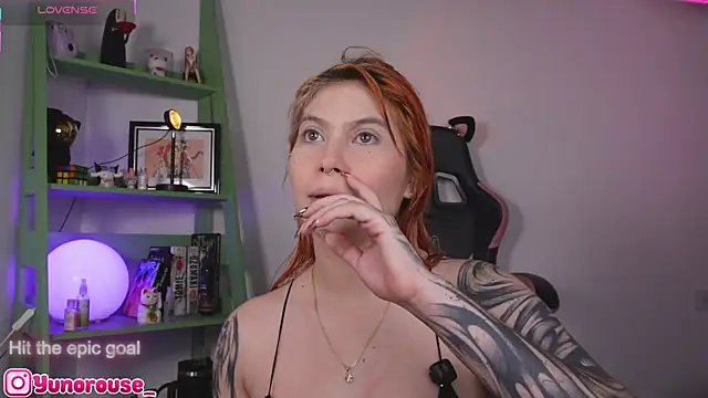 YunoRose  online show from 10.30.25