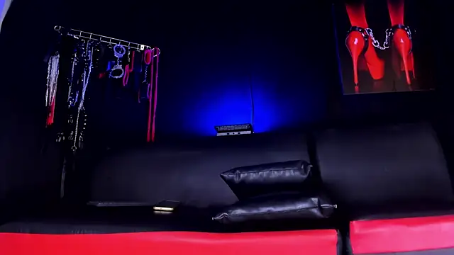 AmaniStone online show from 12.17.25