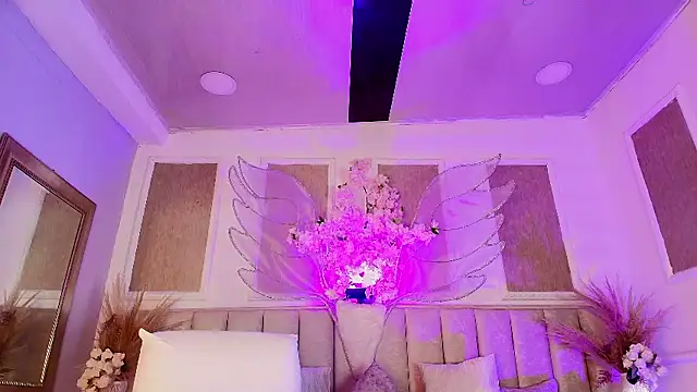 satin queen online show from 03.05.26