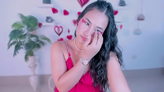 Snapshot of emily_yeon chatting on 02.14.26 emily yeon online show from 02.14.26